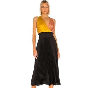 1.State Block Dress M